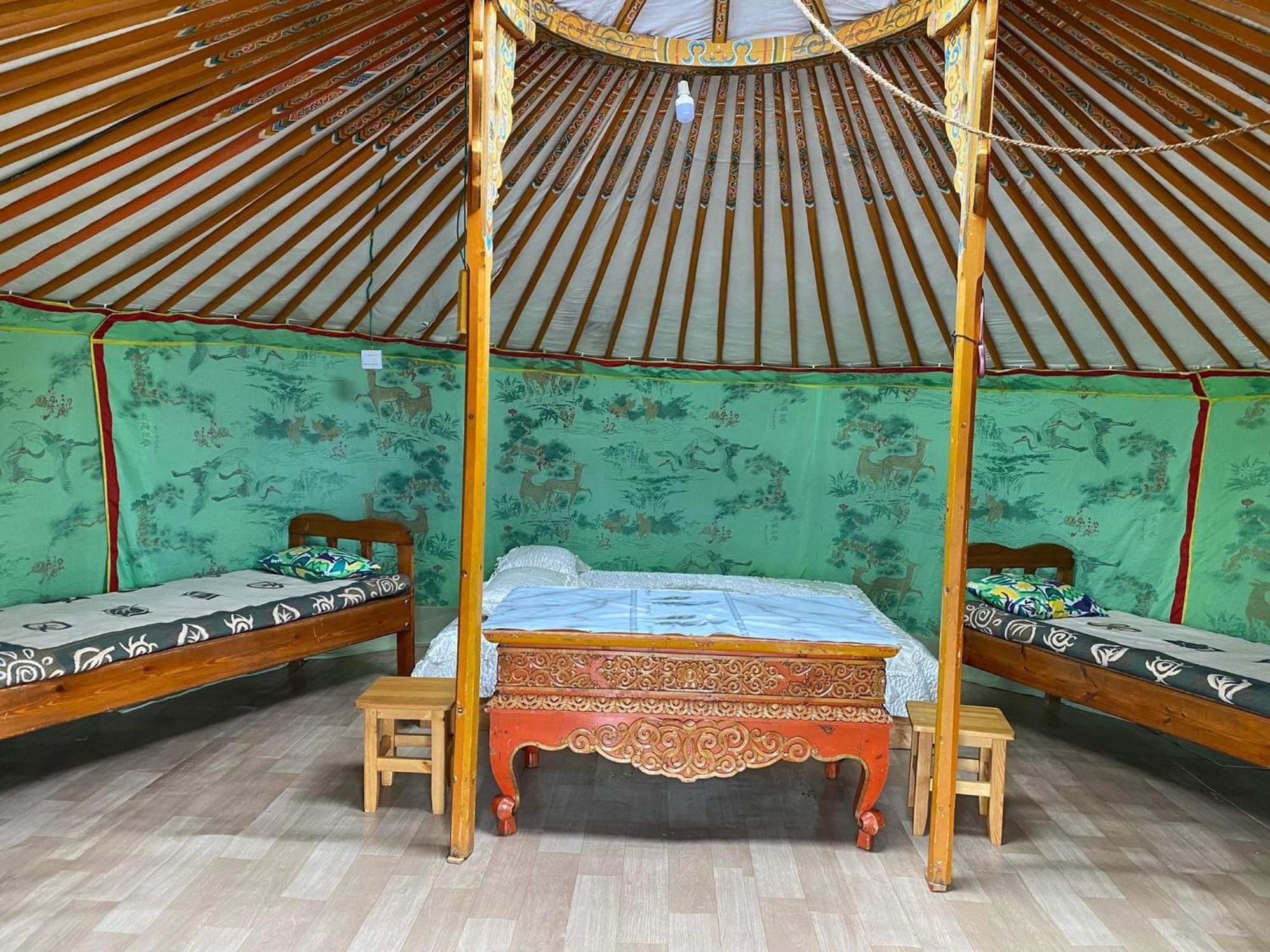 Gaya'S Guest House Harhorin Buitenkant foto