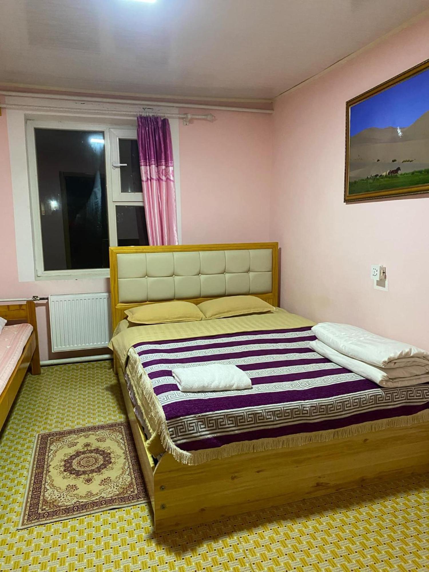 Gaya'S Guest House Harhorin Buitenkant foto