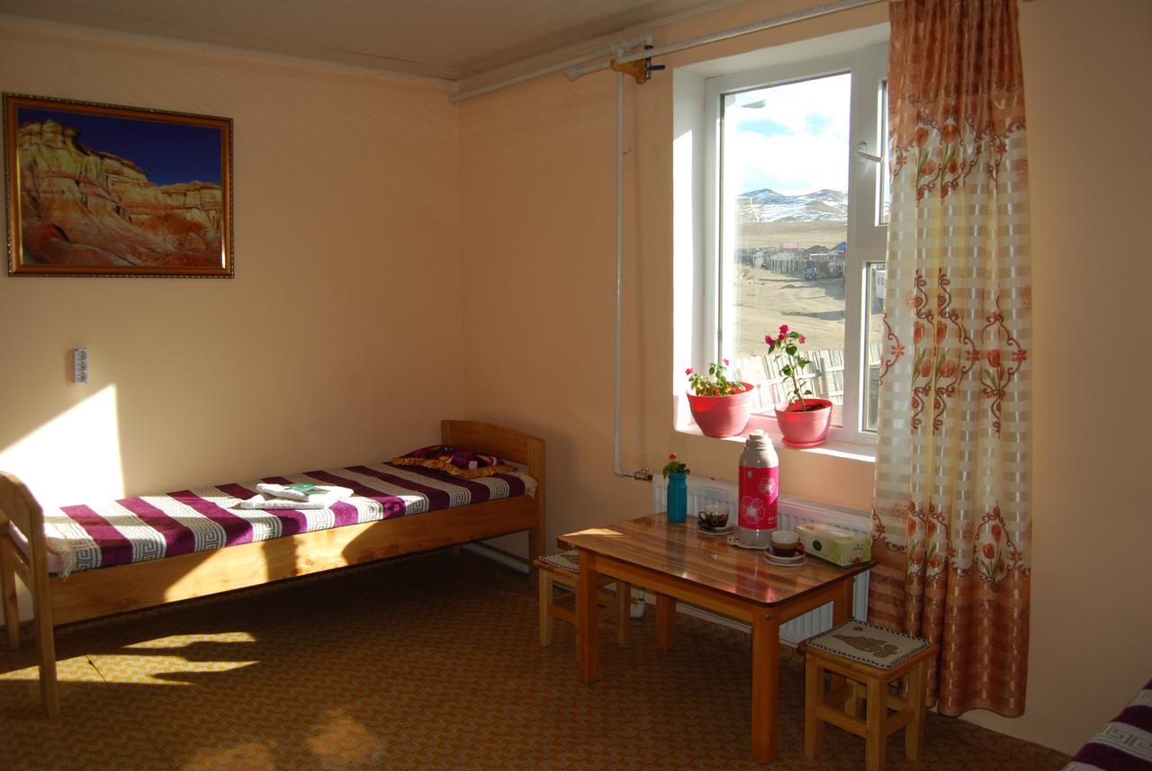 Gaya'S Guest House Harhorin Buitenkant foto