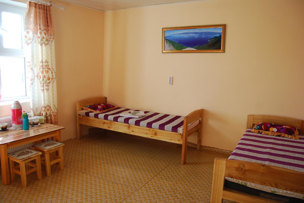 Gaya'S Guest House Harhorin Buitenkant foto